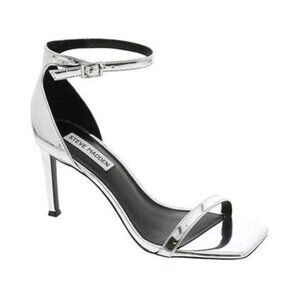 Steve Madden Piked Ankle Strap Sandals Metallic Silver Foil Size 8.5